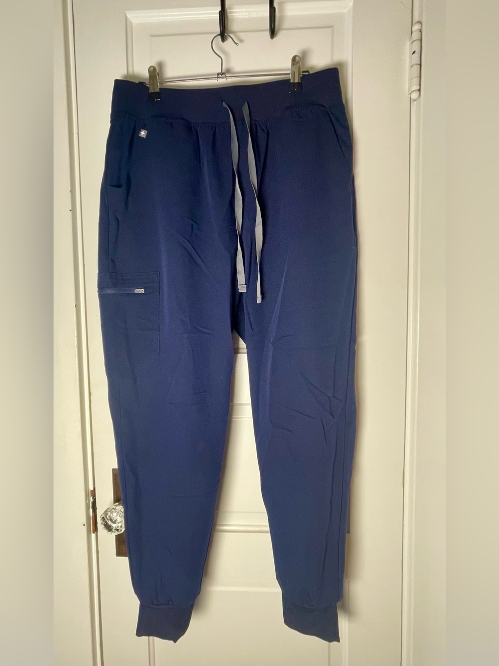 Figs Women’s Navy Size Large Zamora Jogger Scrub Pants